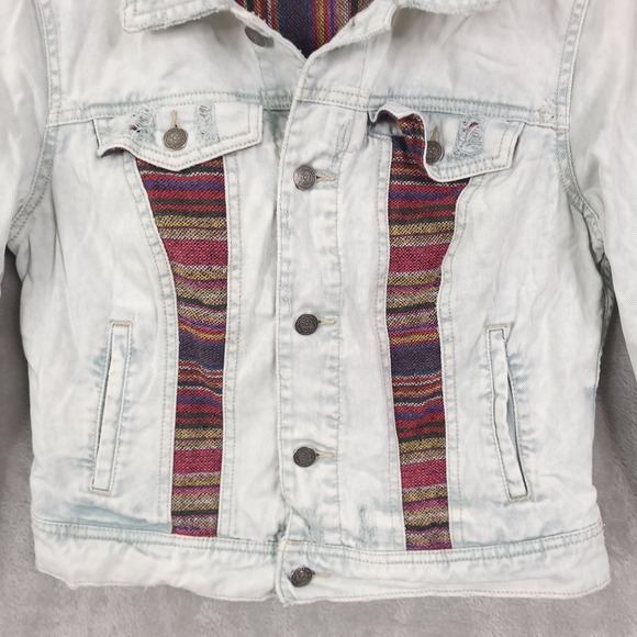 Free People Size 8 Denim Jean JACKET    White Washed  Baja  Aztec Knit - Picture 8 of 13